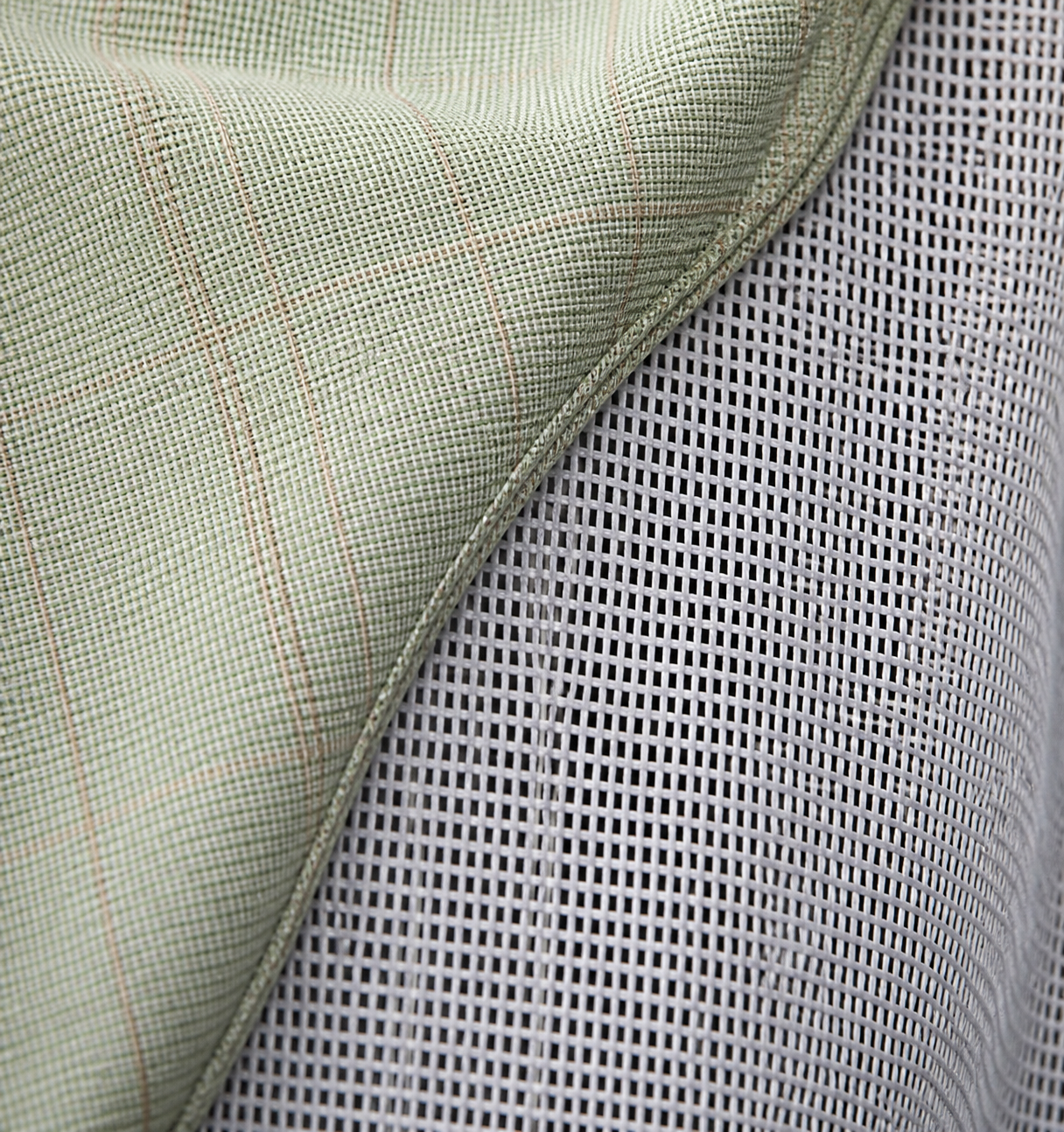 Close-up horse-rug shell and breathable mesh lining detail